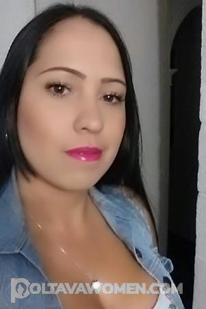 167047 - Yecenia Age: 44 - Colombia