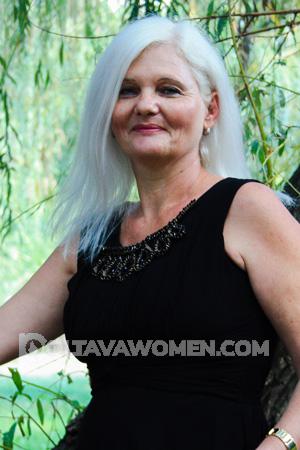 175813 - Elena Age: 57 - Ukraine