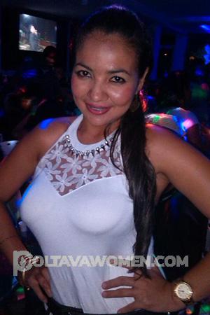 176819 - Laura Age: 39 - Colombia