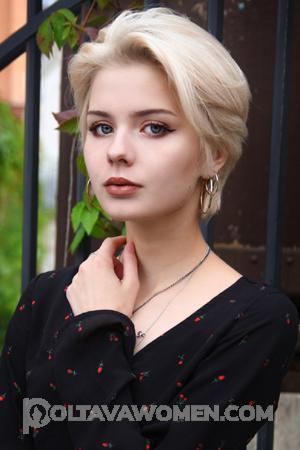 186516 - Svetlana Age: 25 - Russia