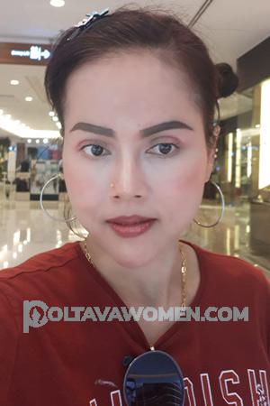 Ladies of Nakhonpratom