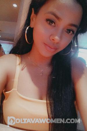 196156 - Silvana Age: 36 - Colombia