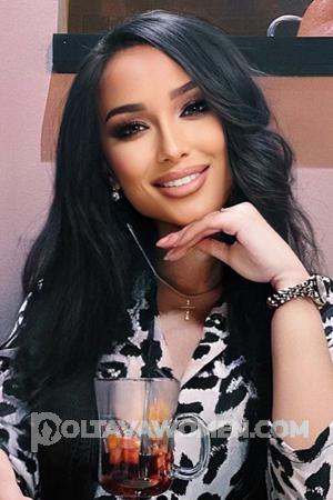 200152 - Olga Age: 28 - Russia