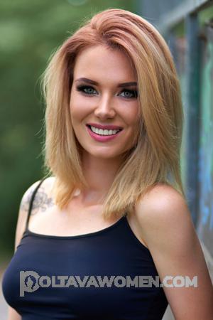 202122 - Irina Age: 32 - Ukraine