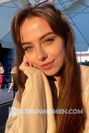 204112 - Anastasia Age: 27 - Ukraine