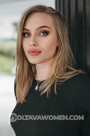 204881 - Anastasia Age: 24 - Russia