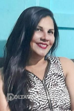 204927 - Jeyling Age: 36 - Costa Rica