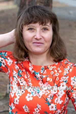 205219 - Tatyana Age: 38 - Russia