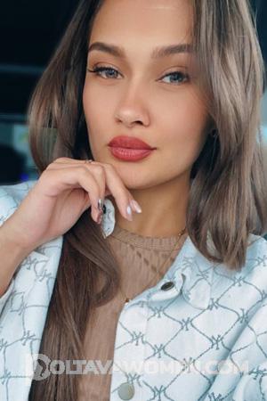 205461 - Viktoria Age: 19 - Russia