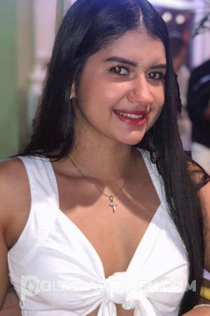205719 - Alejandra Age: 21 - Colombia
