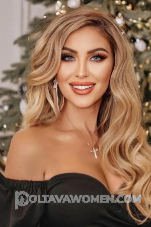 207892 - Victoria Age: 25 - Spain