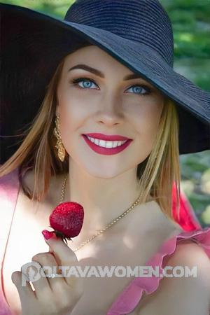 208568 - Elena Age: 36 - Russia