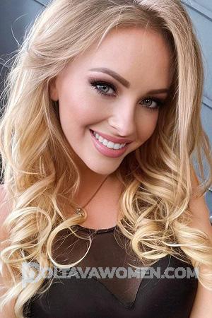 209579 - Marina Age: 30 - France