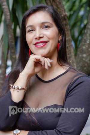 210687 - Claudia Age: 43 - Colombia
