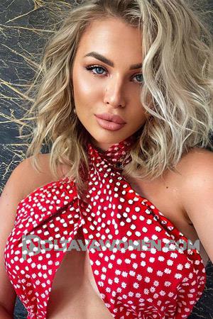 210761 - Diana Age: 24 - Estonia