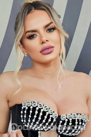 210981 - Simona Age: 32 - Romania