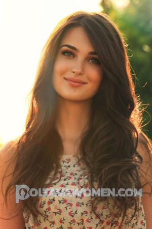 211015 - Nataliia Age: 29 - France