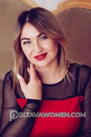 211243 - Elena Age: 33 - Ukraine