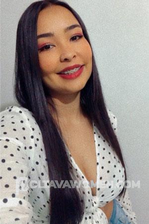 211630 - Estefania Age: 25 - Colombia