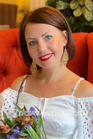 215218 - Svetlana Age: 40 - Russia