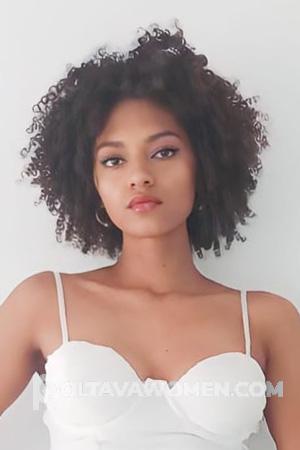 215243 - Carolina Age: 28 - Colombia