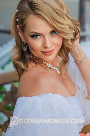 218726 - Anna Age: 37 - Ukraine
