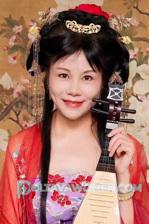 220267 - Cindy Age: 52 - China