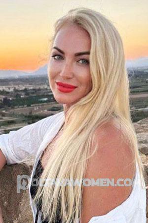 221148 - Viktoria Age: 41 - Ukraine