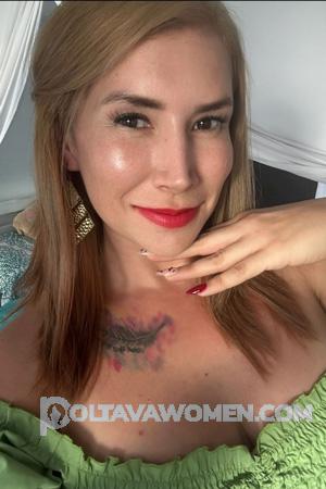 225110 - Catalina Age: 40 - Costa Rica