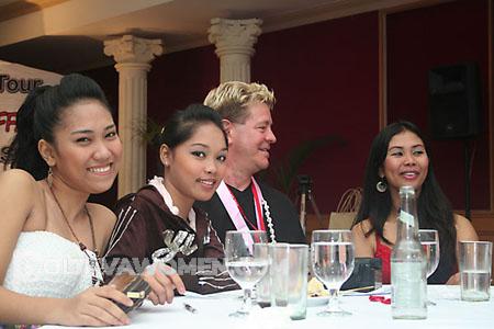 sexy-filipino-women-236