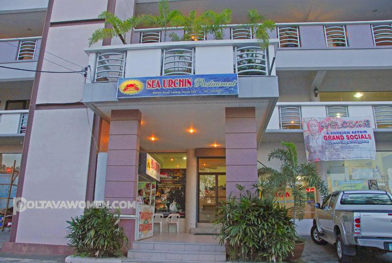 Philippines-women-1595